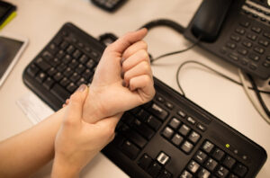Can Carpal Tunnel or Repetitive Stress be a Workers Comp Claim in Kentucky